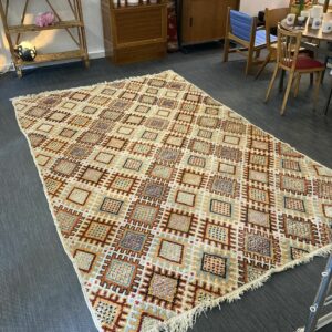 Grand tapis vintage en laine