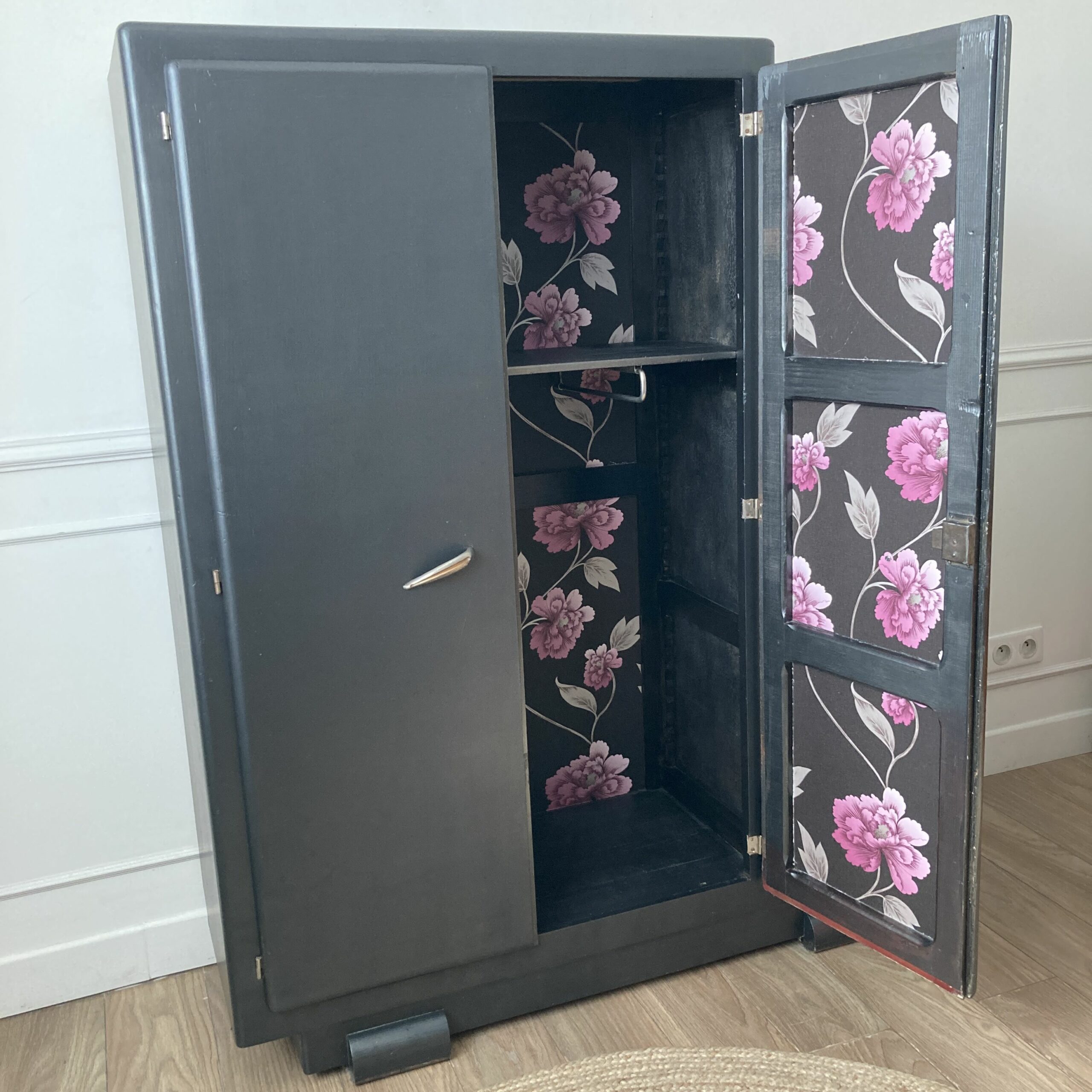 Armoire Asymétrique 1950's – Image 10