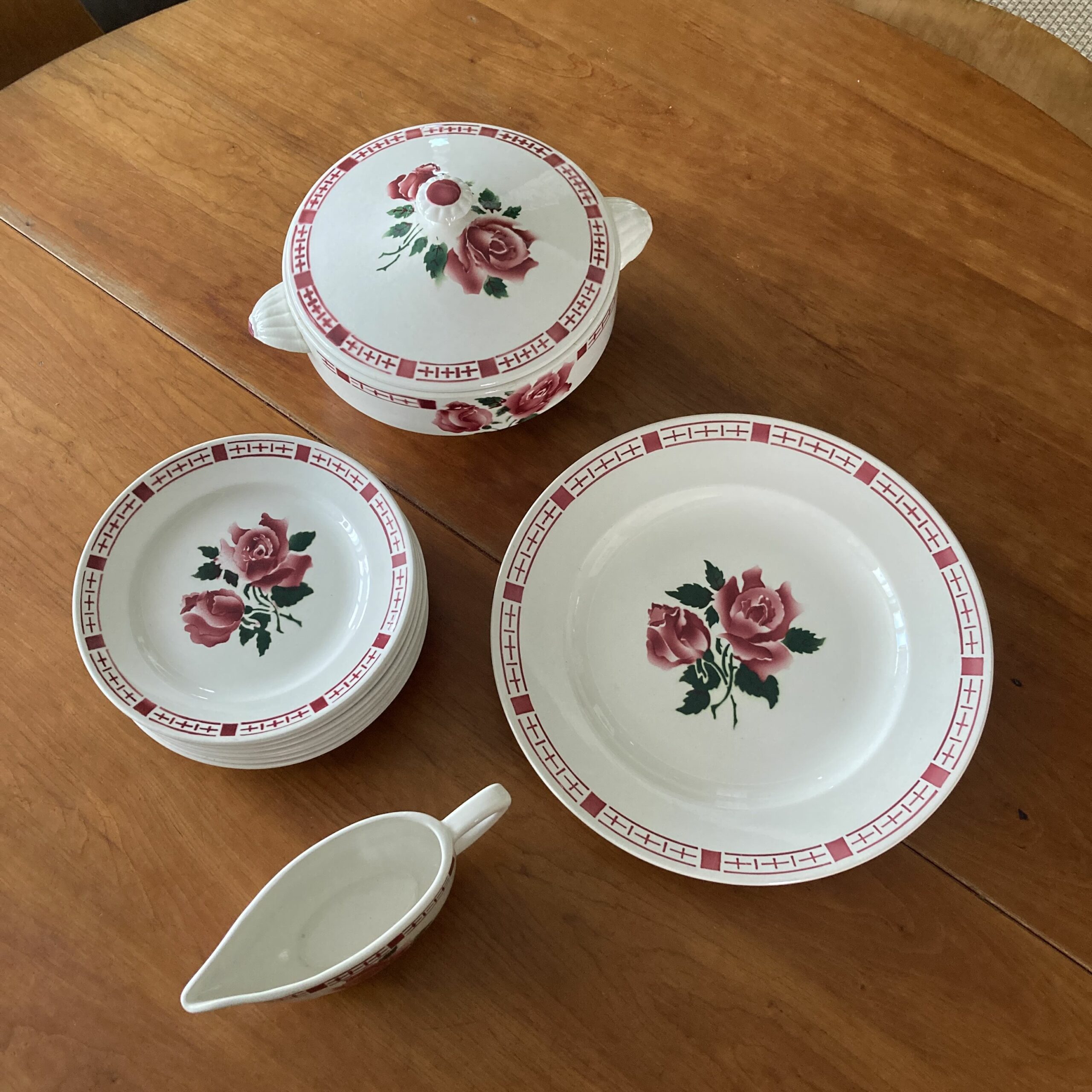 10 assiettes à dessert anciennes Digoin Sarreguemines – Image 7