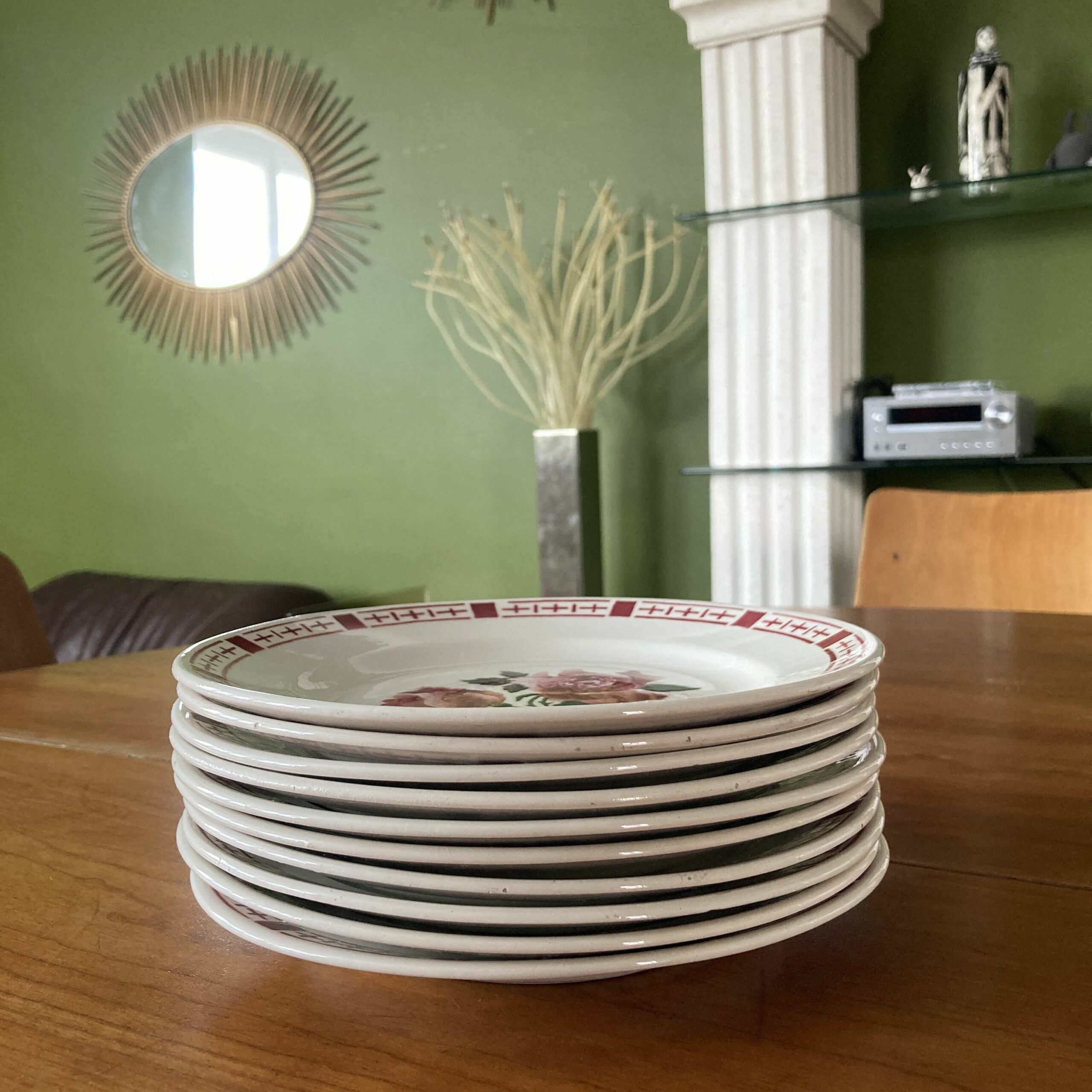 10 assiettes à dessert anciennes Digoin Sarreguemines – Image 2