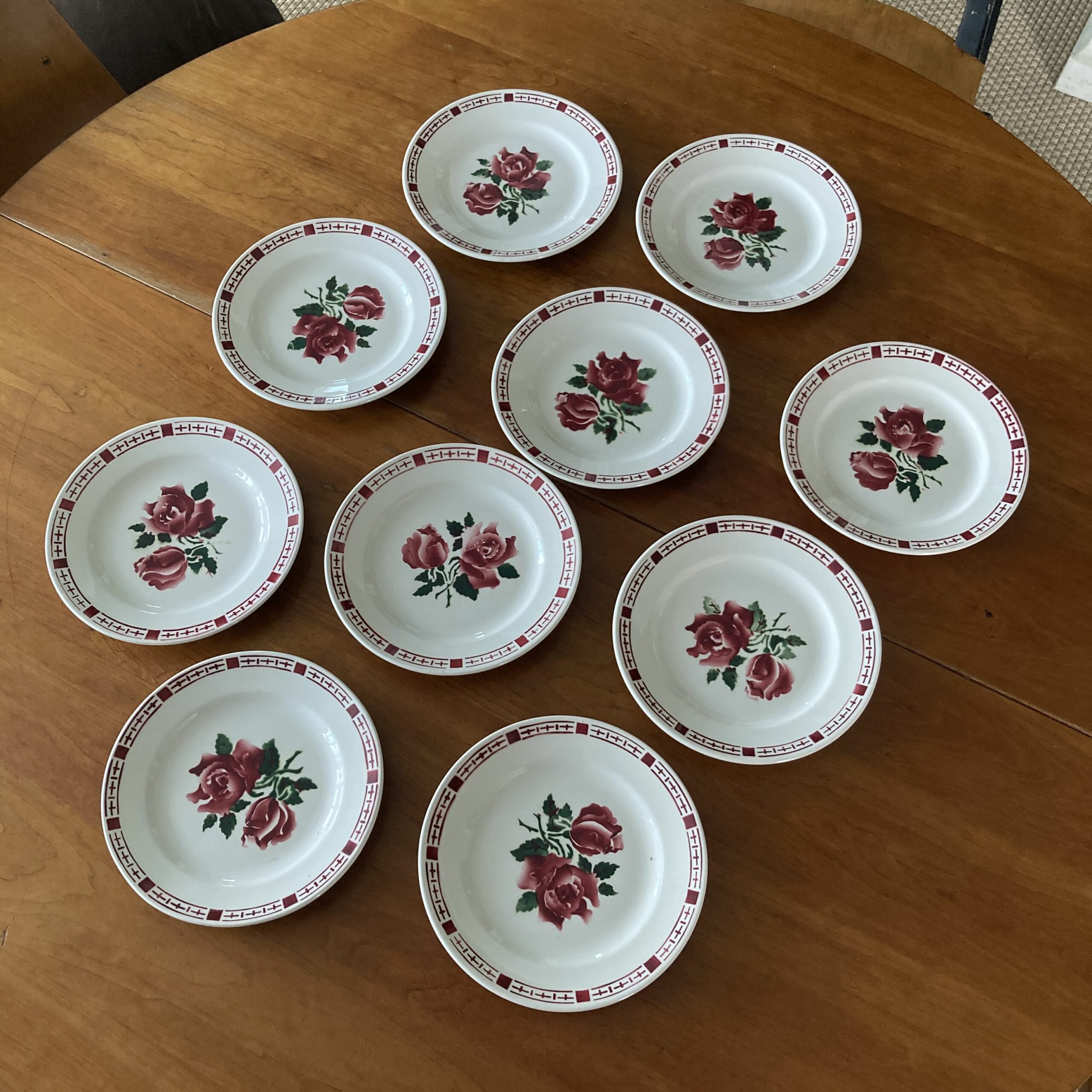 10 assiettes à dessert anciennes Digoin Sarreguemines – Image 4