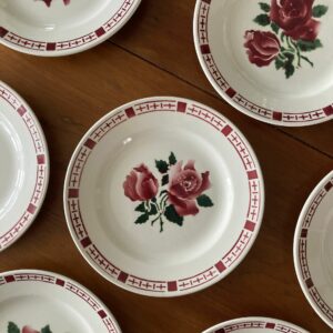 IMG_4203-scaled-1.jpeg 10 assiettes à dessert anciennes Digoin Sarreguemines