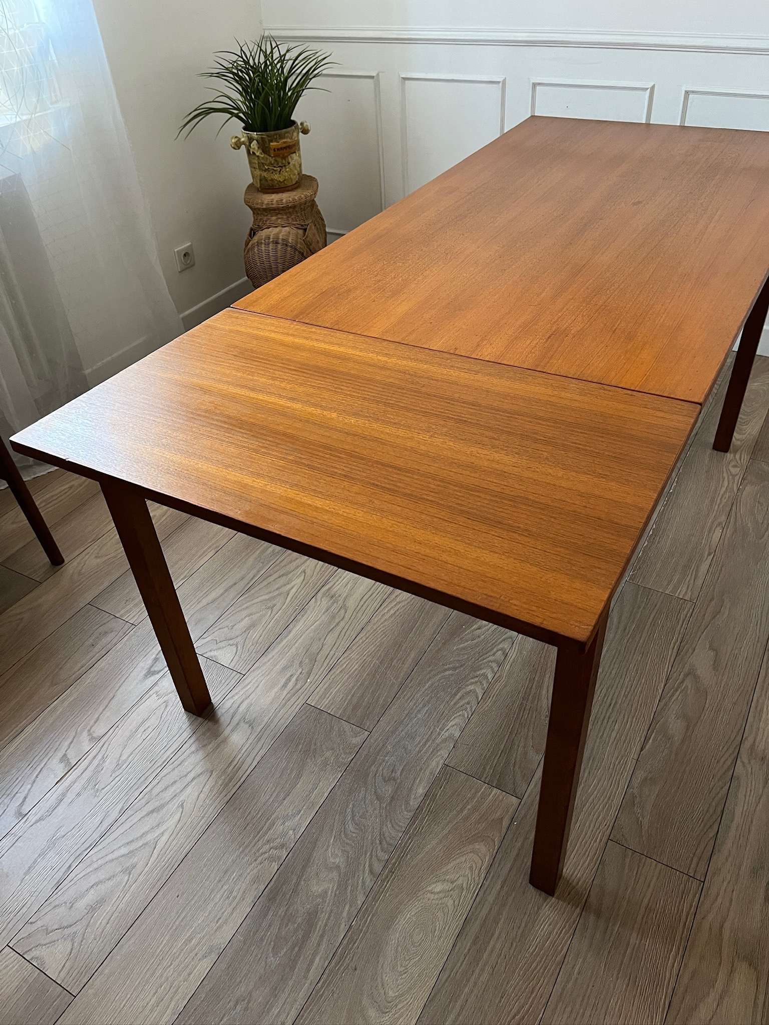 Table de salle à manger en teck – Image 7