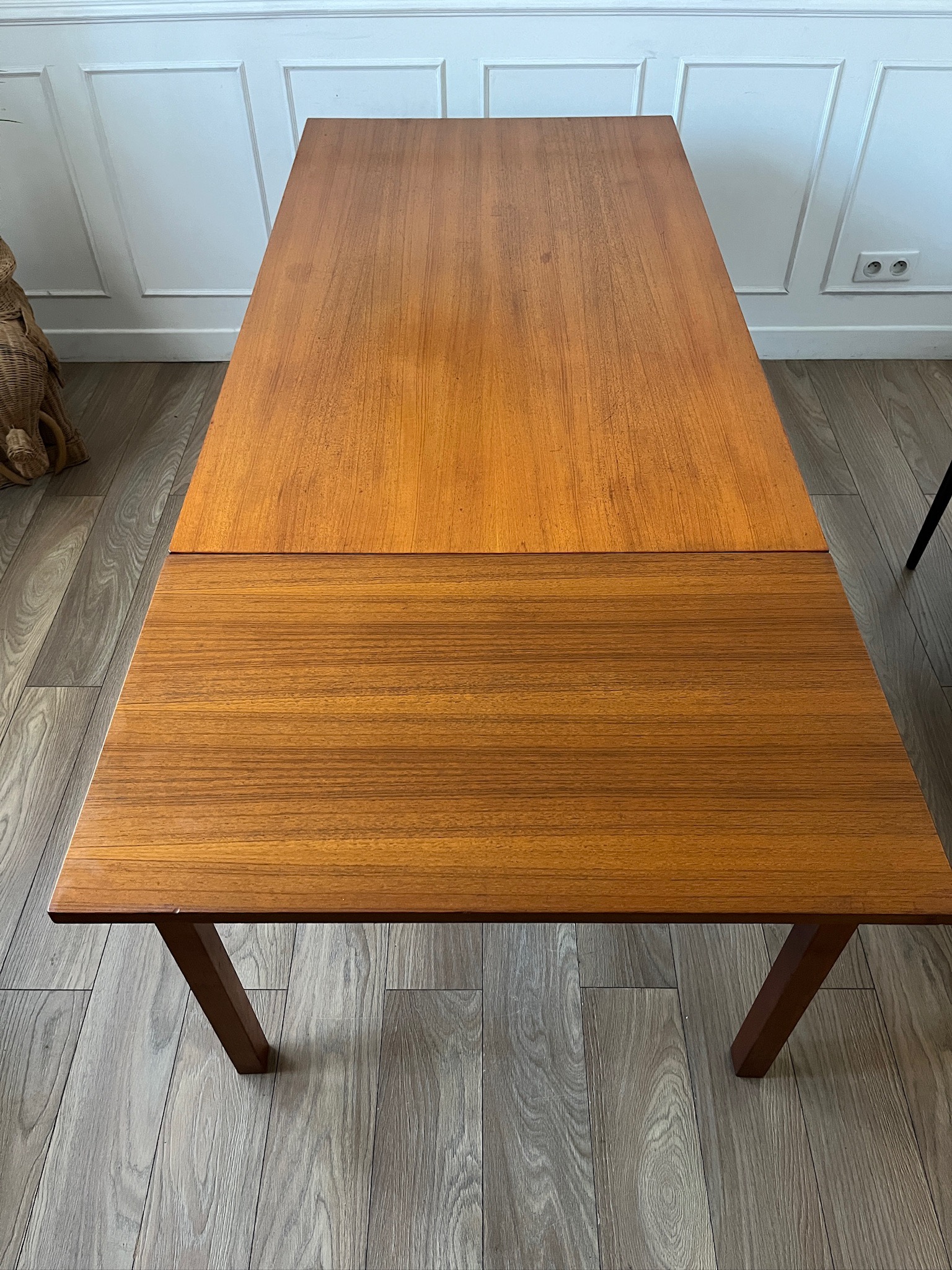 Table de salle à manger en teck – Image 3