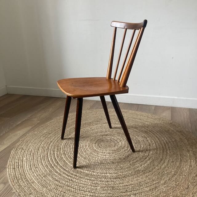 Chaises à barreaux vintage – Image 3