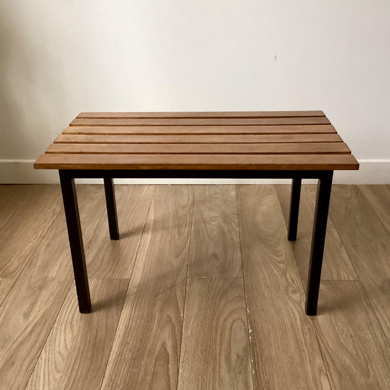 Table basse métal et lattes de bois – Image 5