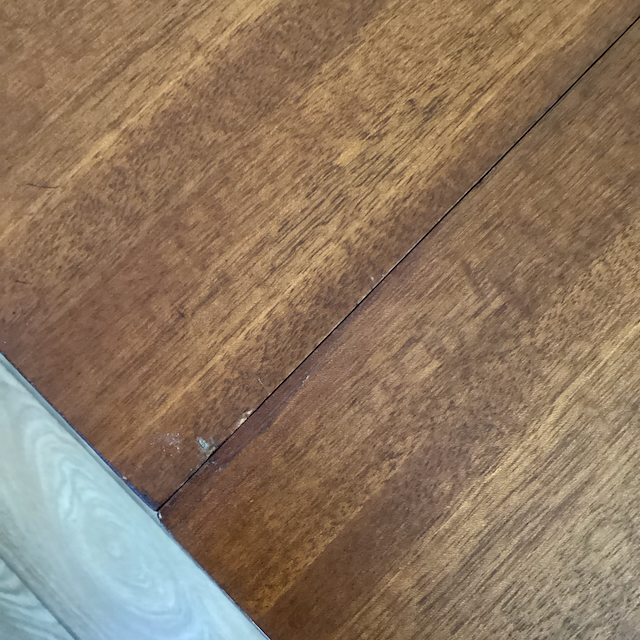 Table à manger 4-6 personnes – Image 10